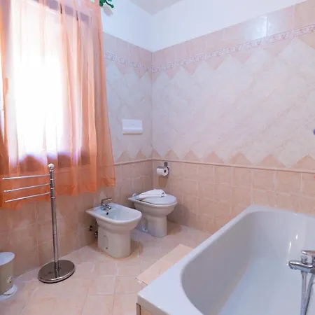 Teo'S House Olbia