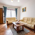 Apartament Teo's *
